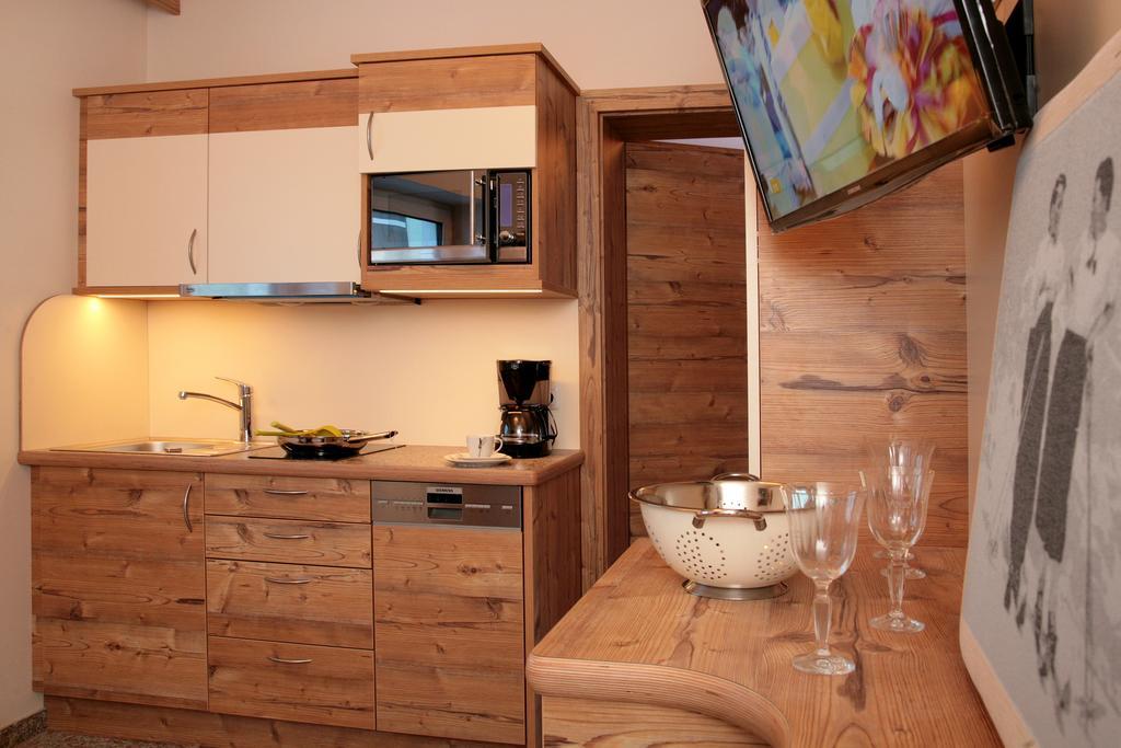 Intown Apartment Schmiede Saalbach-Hinterglemm Exteriör bild