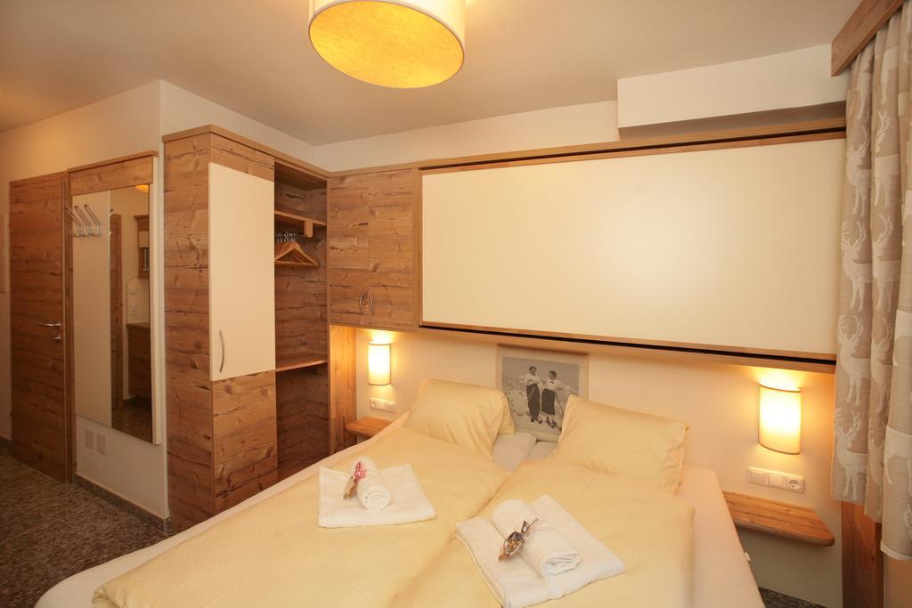 Intown Apartment Schmiede Saalbach-Hinterglemm Exteriör bild
