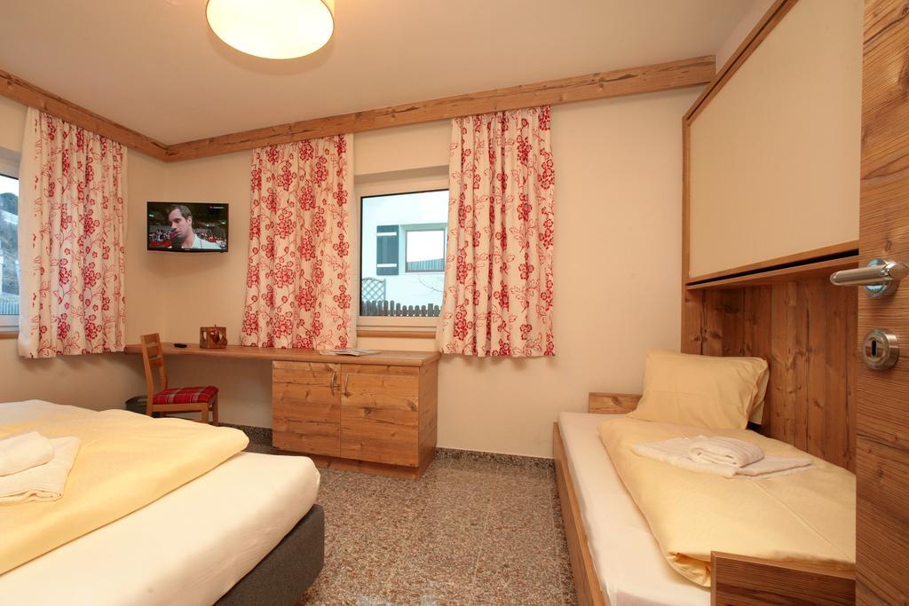 Intown Apartment Schmiede Saalbach-Hinterglemm Exteriör bild