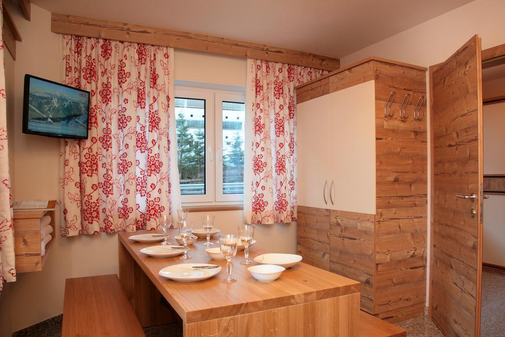 Intown Apartment Schmiede Saalbach-Hinterglemm Exteriör bild